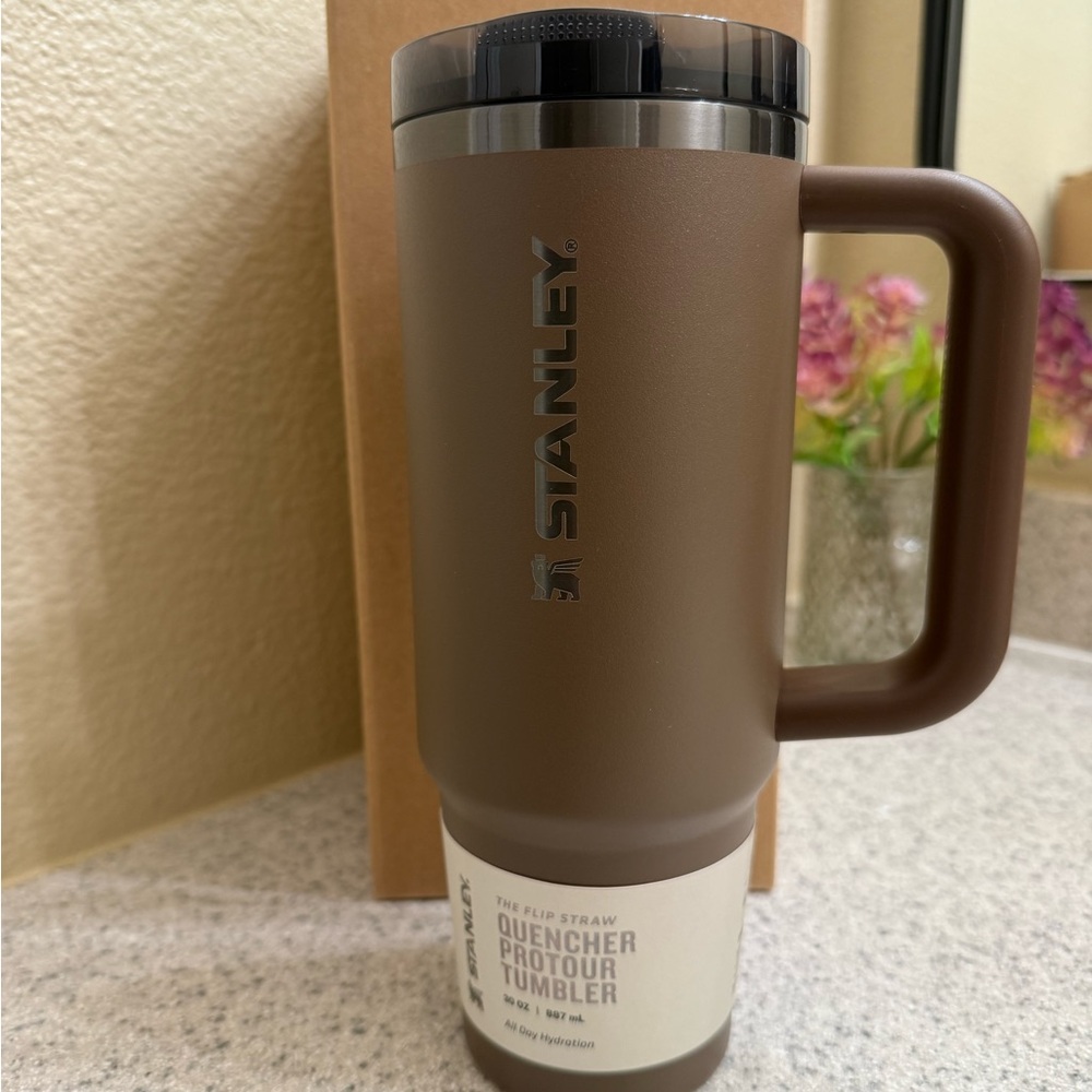Stanley 30oz OG espresso protour